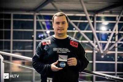 PUBG九周年庆典送出鸡斯卡手套精彩活动